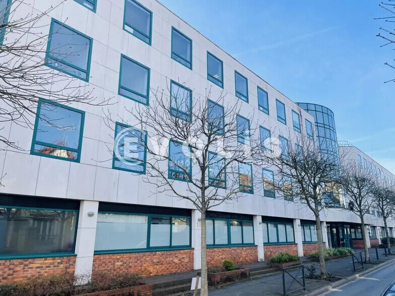 15 Avenue De La Libération, Melun for lease - Building Photo - Image 1 of 12