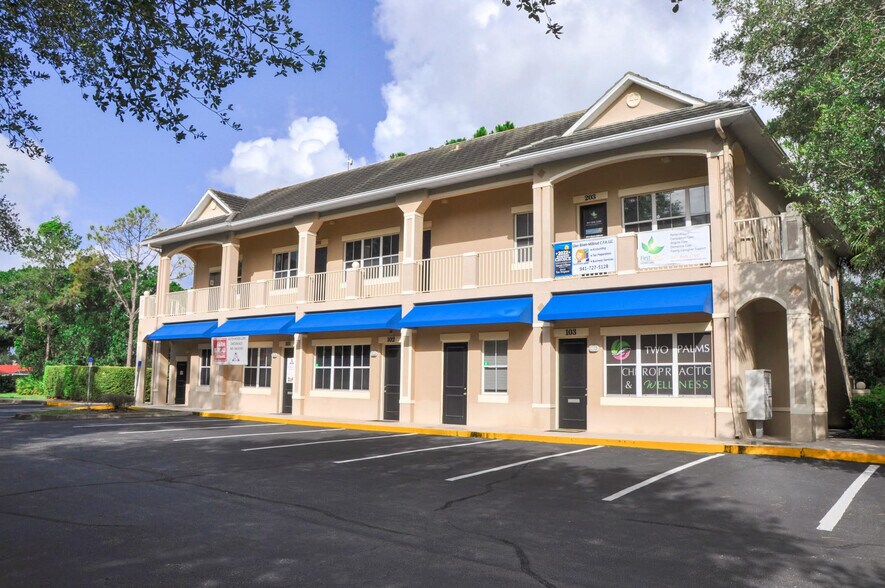 Office in Bradenton, FL for sale - Primary Photo - Image 1 of 1