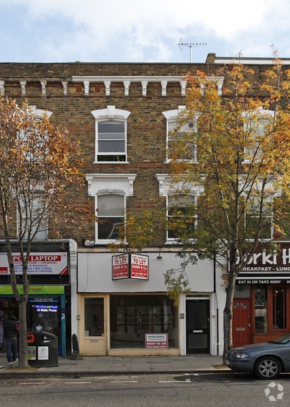72 Stoke Newington High St, London for sale - Primary Photo - Image 1 of 1