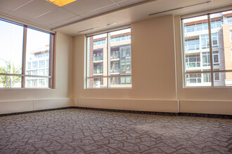 1011 9th Ave SE, Calgary, AB for lease Interior Photo- Image 2 of 4