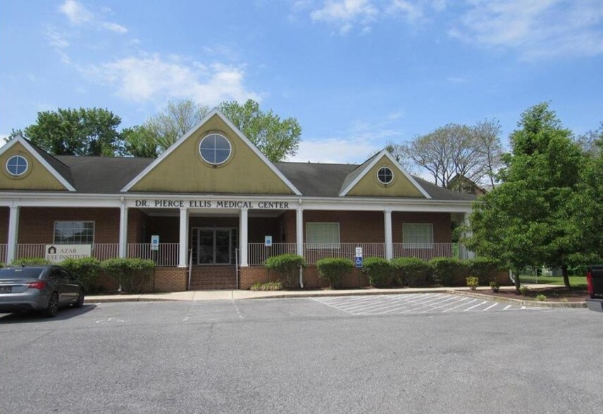 116 E Front St, Laurel, DE for sale - Primary Photo - Image 1 of 1