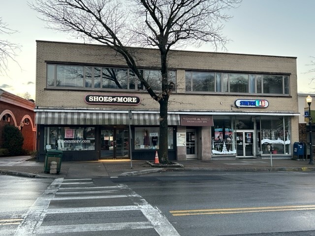 15 S Moger Ave, Mount Kisco, NY for lease - Building Photo - Image 1 of 2