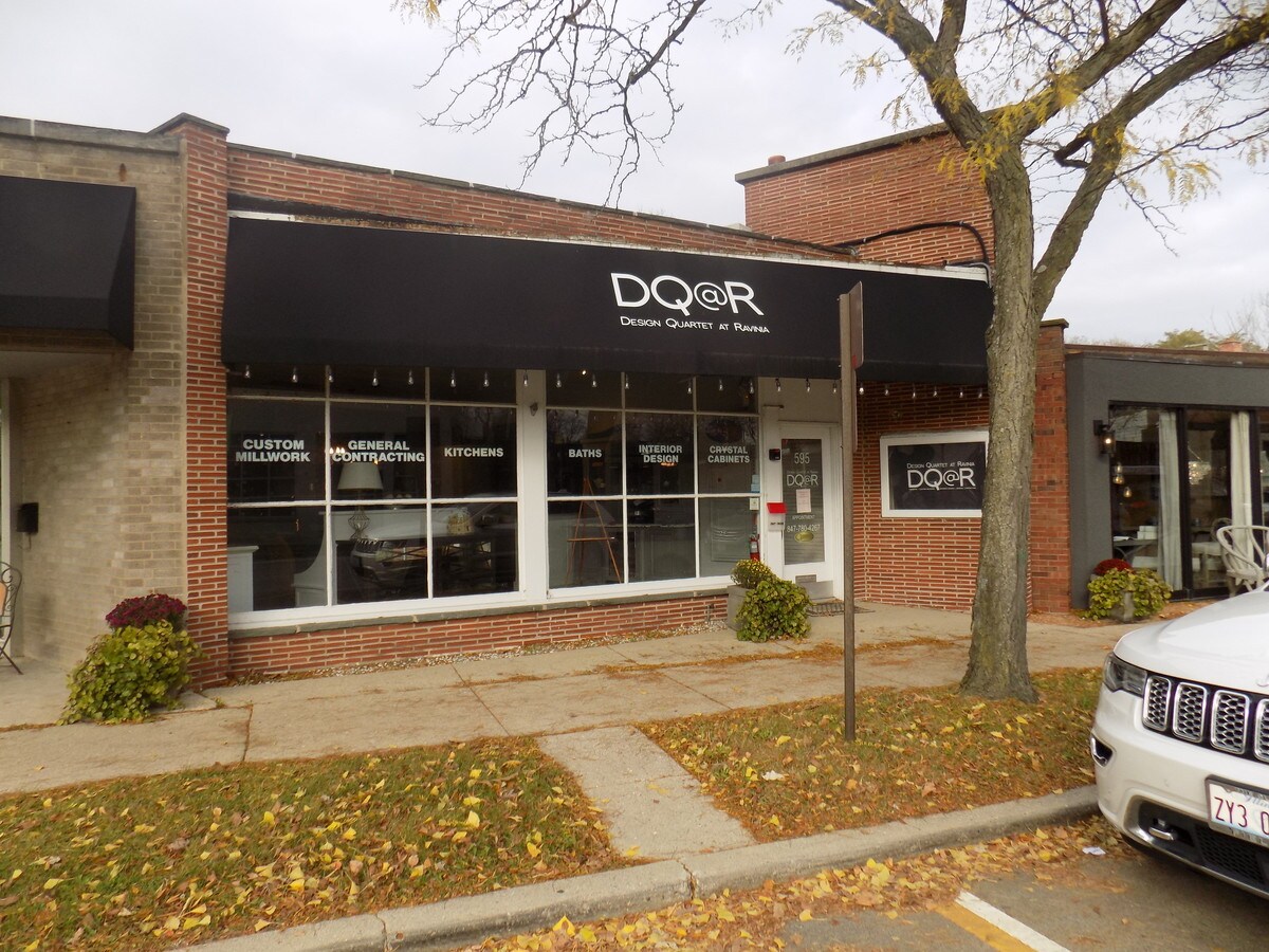 595 Roger Williams Ave, Highland Park, IL 60035