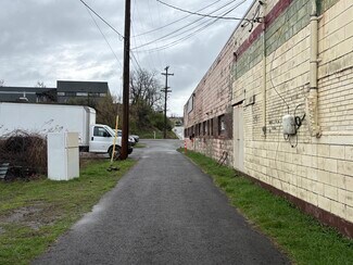 More details for 550 Mayer St, Bridgeville, PA - Industrial for Sale