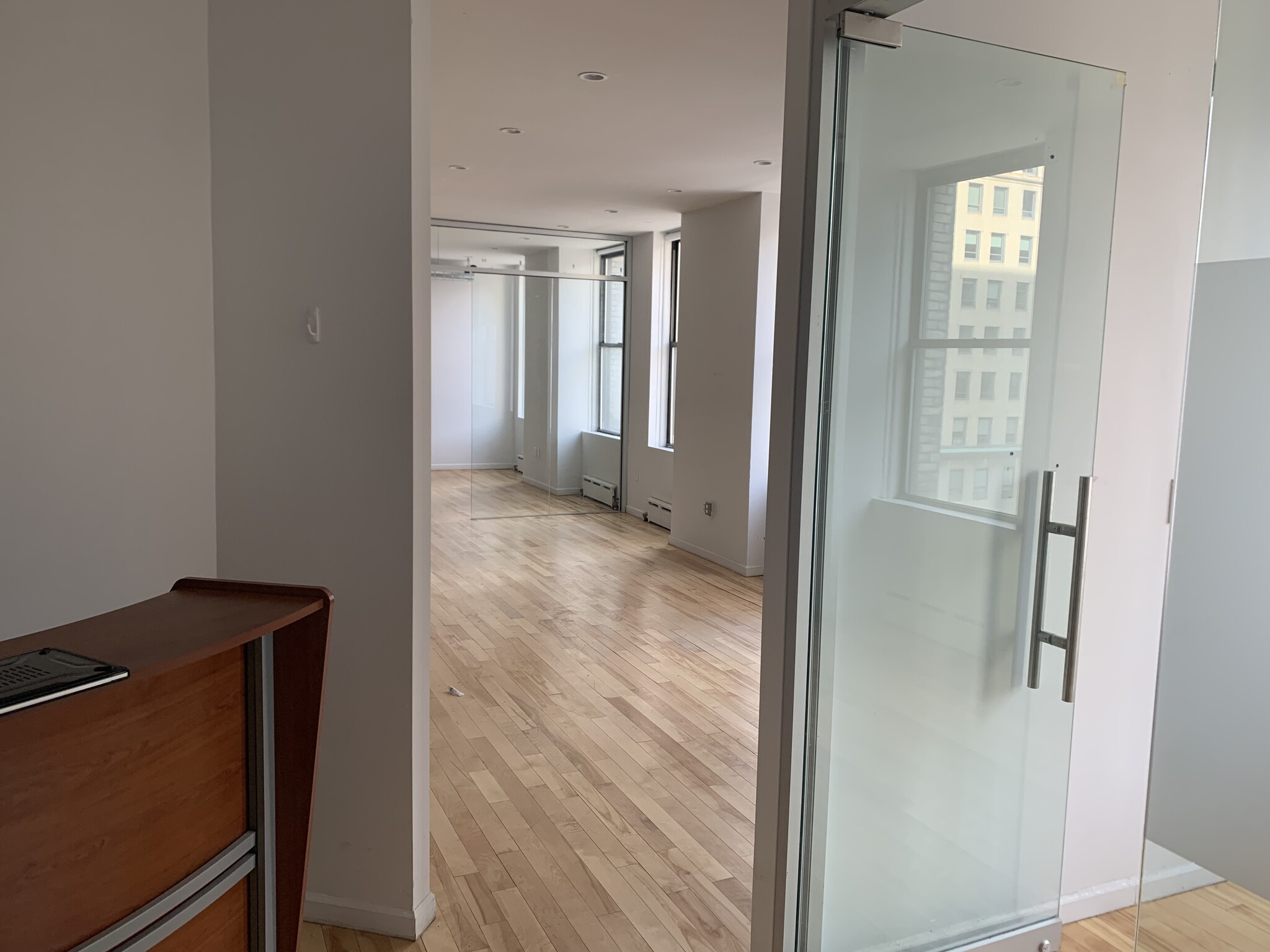 347 5th Ave New York Ny 10016 Office For Lease Loopnet