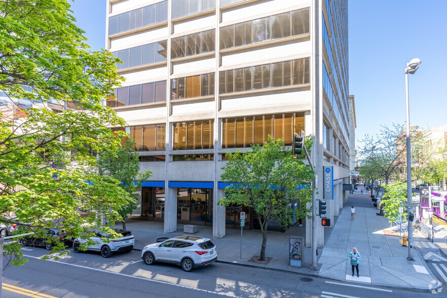 601 W Main Ave, Spokane, WA for sale - Building Photo - Image 3 of 14