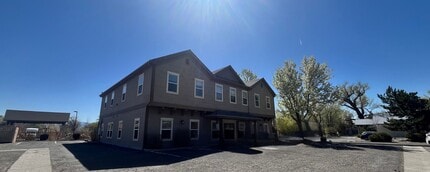 917 Mountain St, Carson City, NV for sale Building Photo- Image 2 of 4