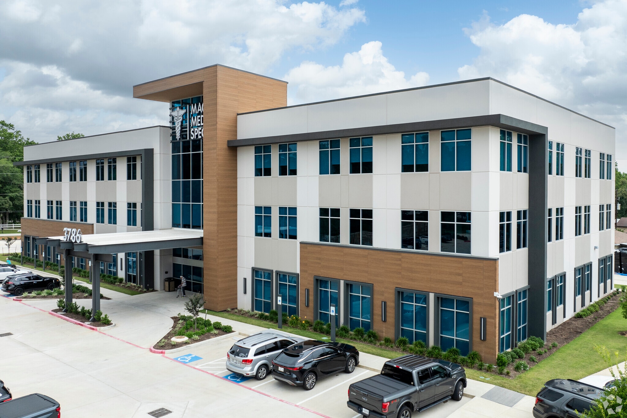 3786 FM 1488 Rd, Conroe, TX for lease Primary Photo- Image 1 of 13