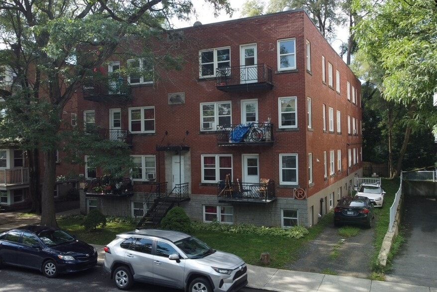 5000 Av Walkley, Montréal, QC for sale - Primary Photo - Image 1 of 1