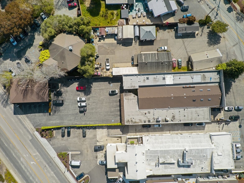 1521 Commercial Way, Santa Cruz, CA for sale - Building Photo - Image 3 of 8