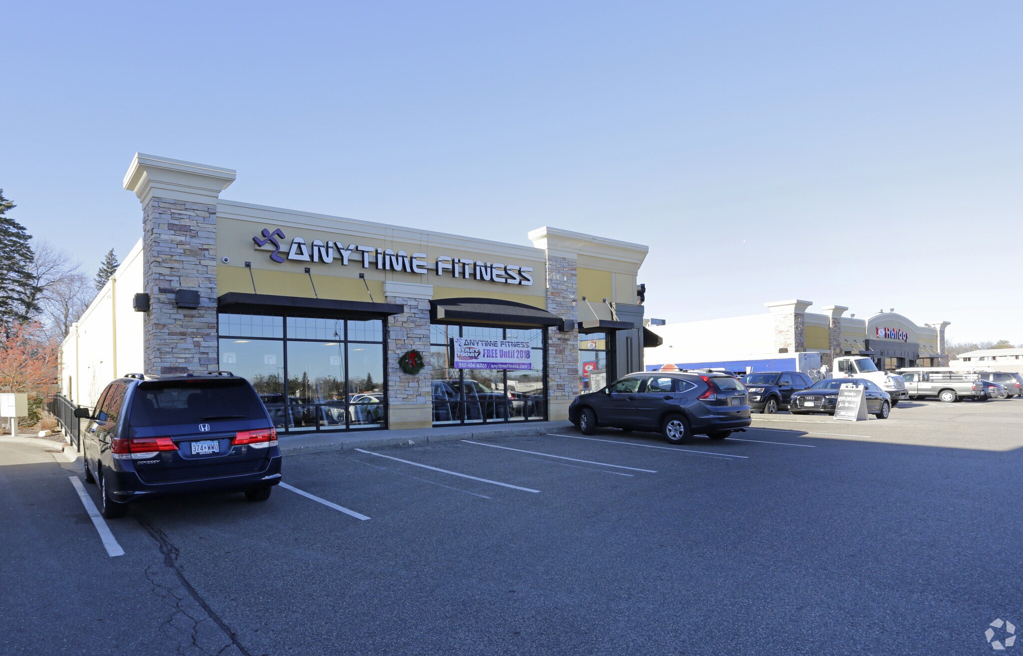 17623 Minnetonka Blvd, Wayzata, MN for sale Primary Photo- Image 1 of 1