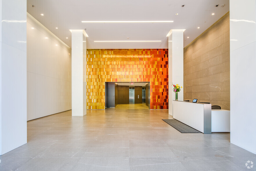 650 Massachusetts Ave NW, Washington, DC for lease - Lobby - Image 3 of 14