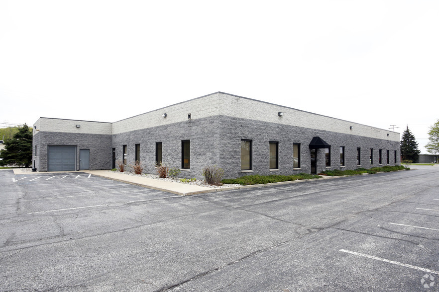 245 W Johnson Rd, La Porte, IN for lease - Building Photo - Image 2 of 12