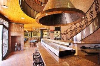 Retail in Alicante, Alicante for lease Interior Photo- Image 2 of 4