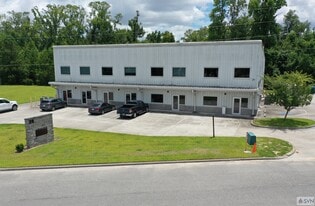 ±15,450 SF Industrial Building + Lot | Lease - Warehouse