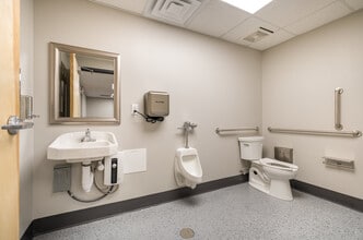 2150 Cherry Rd, Rock Hill, SC for lease Interior Photo- Image 2 of 4