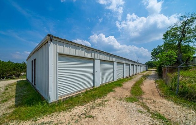 23410 N Cranes Mill Rd, Canyon Lake, TX for sale Building Photo- Image 1 of 1