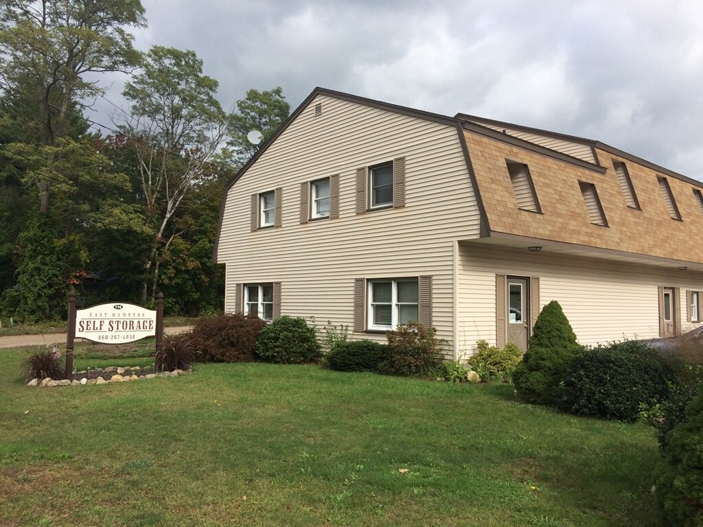 196 E High St, East Hampton, CT for sale Primary Photo- Image 1 of 1