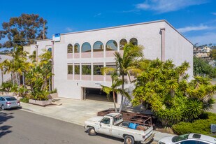3565 Del Rey Street - Loft