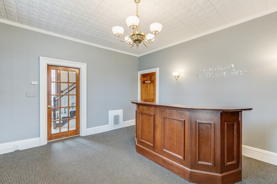 50-52 Russ St, Hartford, CT for lease - Interior Photo - Image 3 of 10