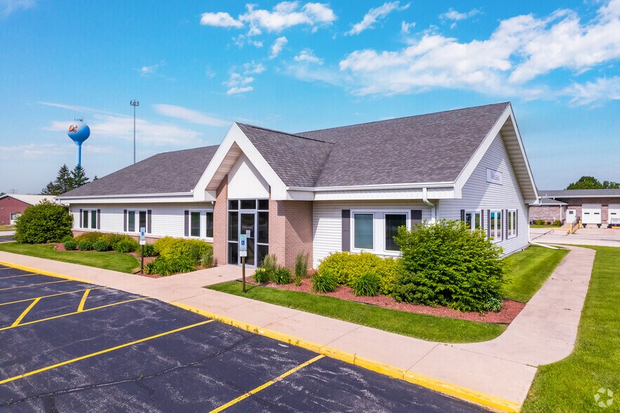 100 Mill St, Reedsville, WI 54230