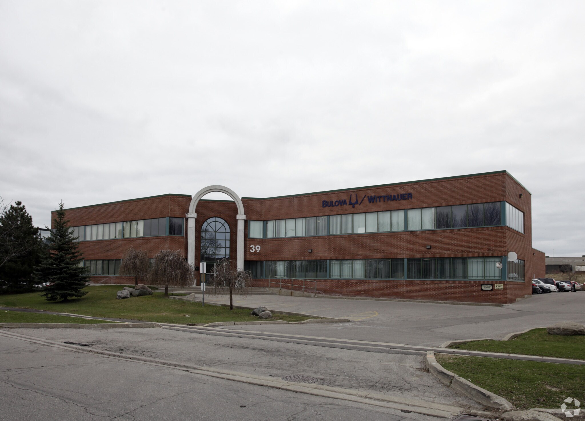 39 Casebridge Ct, Toronto, ON for sale Primary Photo- Image 1 of 1