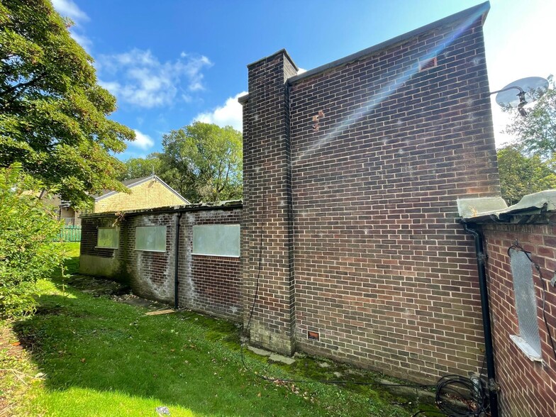 Cemetery Rd, Bury for sale - Building Photo - Image 3 of 7