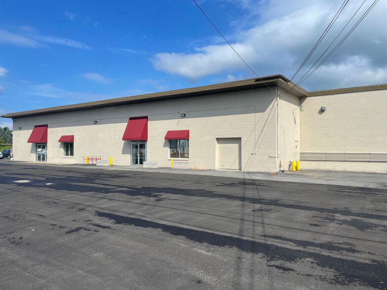 5585 E Main St, Verona, NY for lease - Building Photo - Image 2 of 11