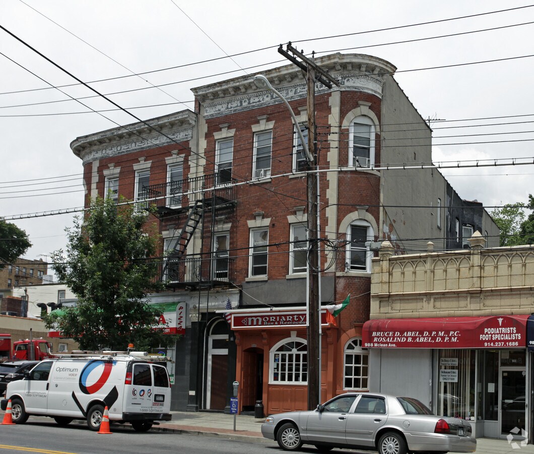 986 McLean Ave, Yonkers, NY 10704 Property Record