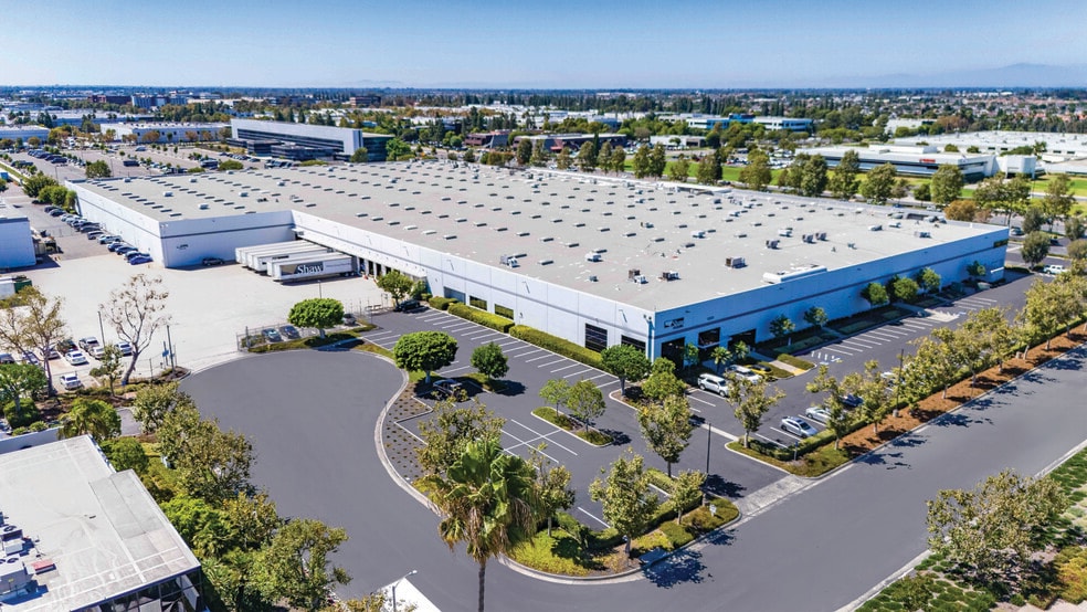 6550 Katella Ave, Cypress, CA for lease - Building Photo - Image 1 of 6