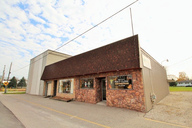 101 W Center St, Linwood, MI for sale Primary Photo- Image 1 of 1