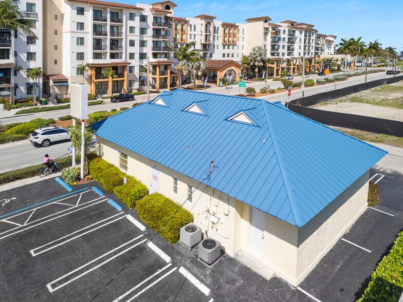 300 S Federal Hwy, Boynton Beach, FL for sale - Building Photo - Image 1 of 7