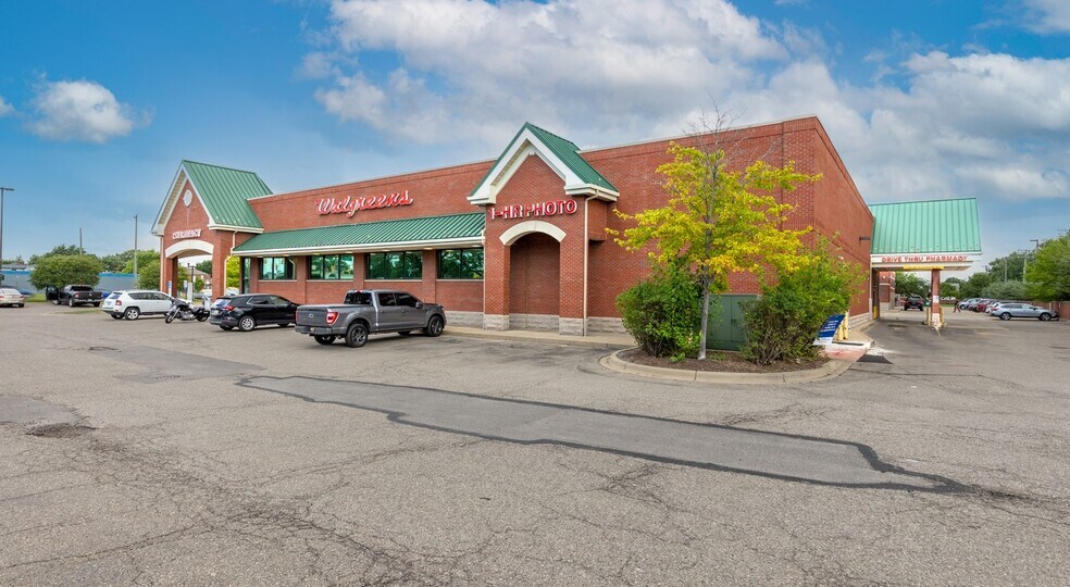 3221 Fort St, Wyandotte, MI 48192 Walgreens New 15 Year Absolute NNN