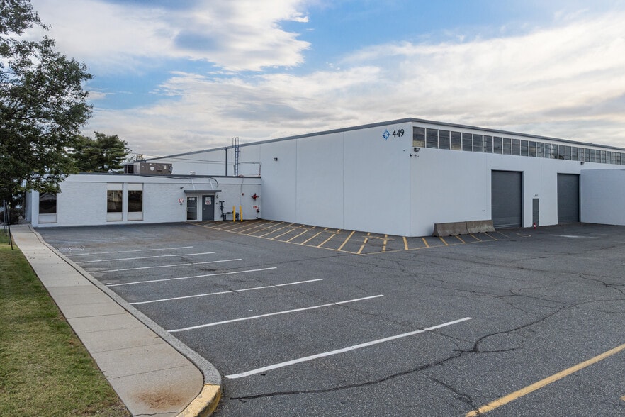 449 Blair Rd, Avenel NJ - Warehouse