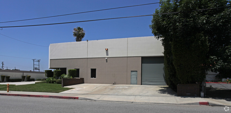 4455-4487 Rowland Ave, El Monte, CA for lease - Building Photo - Image 2 of 20