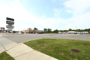 Southland Plaza - Loft