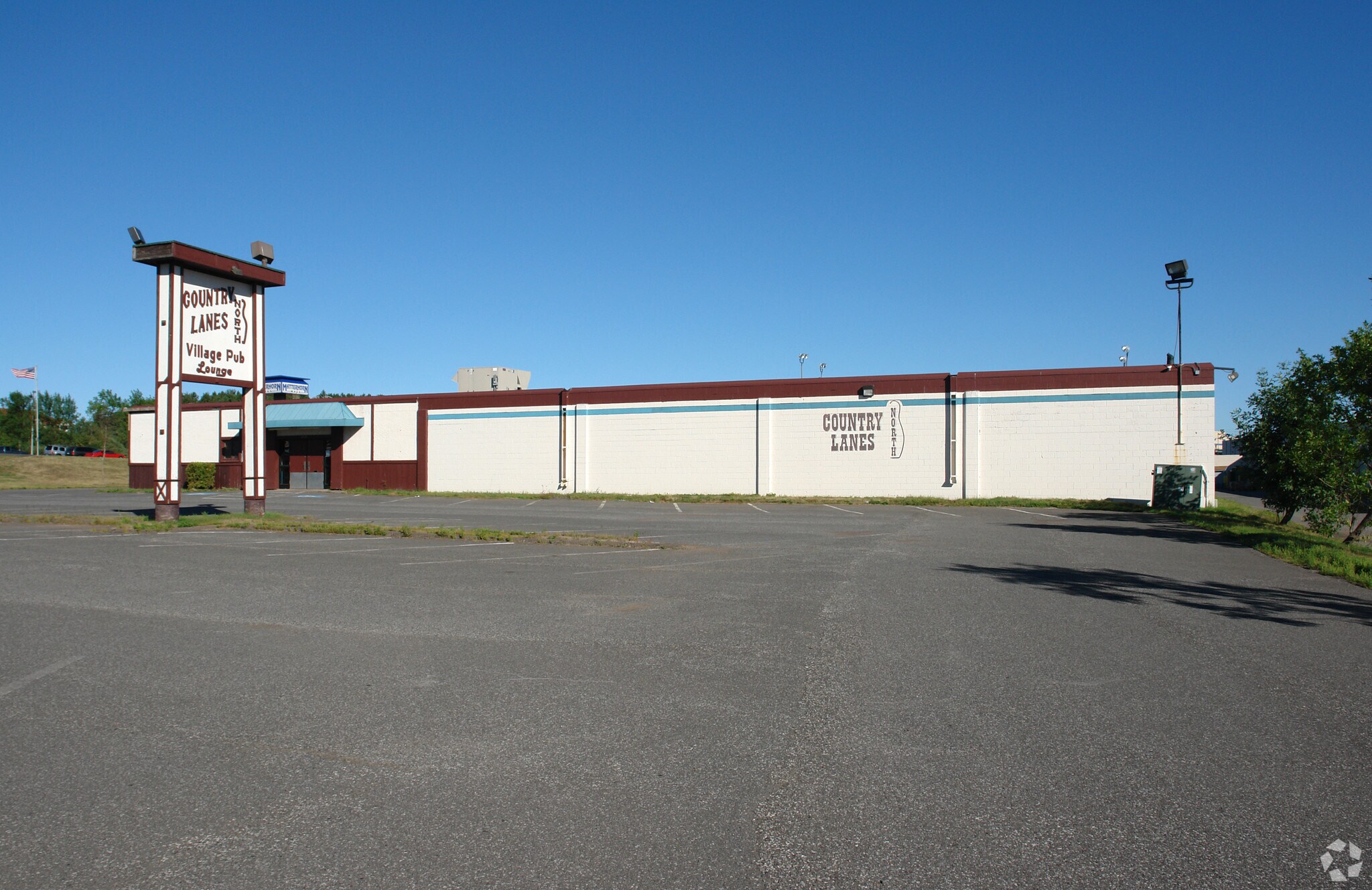 2327 Mountain Shadow Dr, Duluth, MN for sale Primary Photo- Image 1 of 1