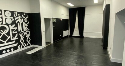 10-12 Akenside Hl, Newcastle Upon Tyne for lease Building Photo- Image 1 of 2