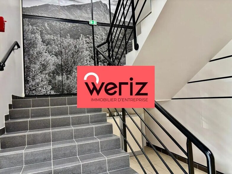 Office in Aix-en-Provence for lease - Building Photo - Image 3 of 5