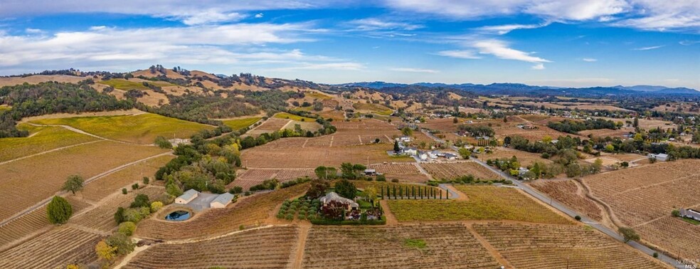 673 Limerick Ln, Healdsburg, CA for lease - Building Photo - Image 2 of 16