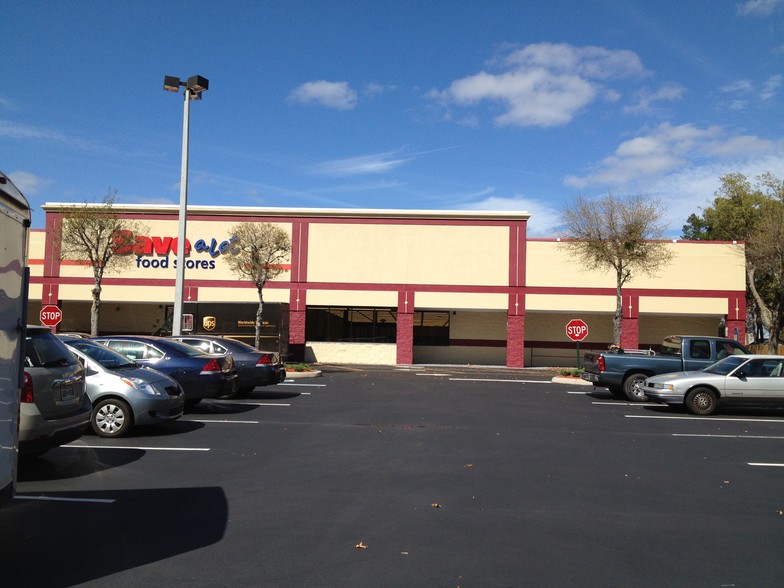 1382 Howland Blvd, Deltona, FL for lease - Building Photo - Image 3 of 26