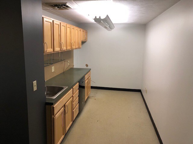 3350 Grand Ridge Dr NE, Grand Rapids, MI for sale - Other - Image 1 of 1