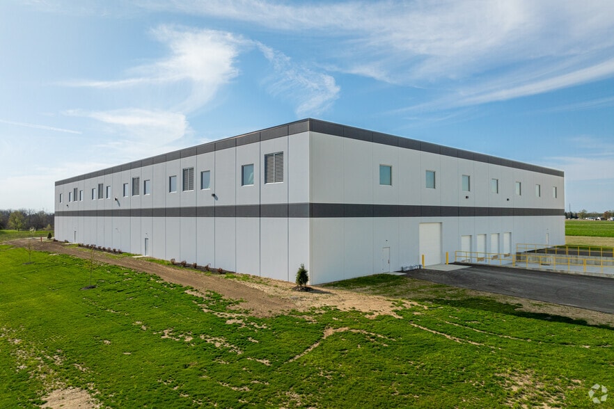 239 N Heartland Dr, Delphi, IN for sale - Building Photo - Image 3 of 22