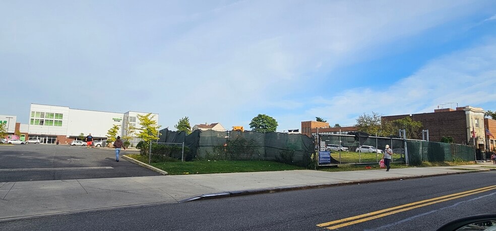 439 Tompkins Ave, Staten Island, NY for sale - Building Photo - Image 3 of 3