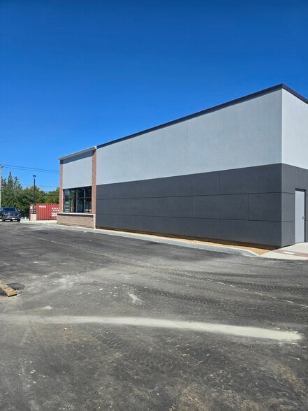 179 Linwood Ave, Colchester, CT for lease - Building Photo - Image 3 of 7