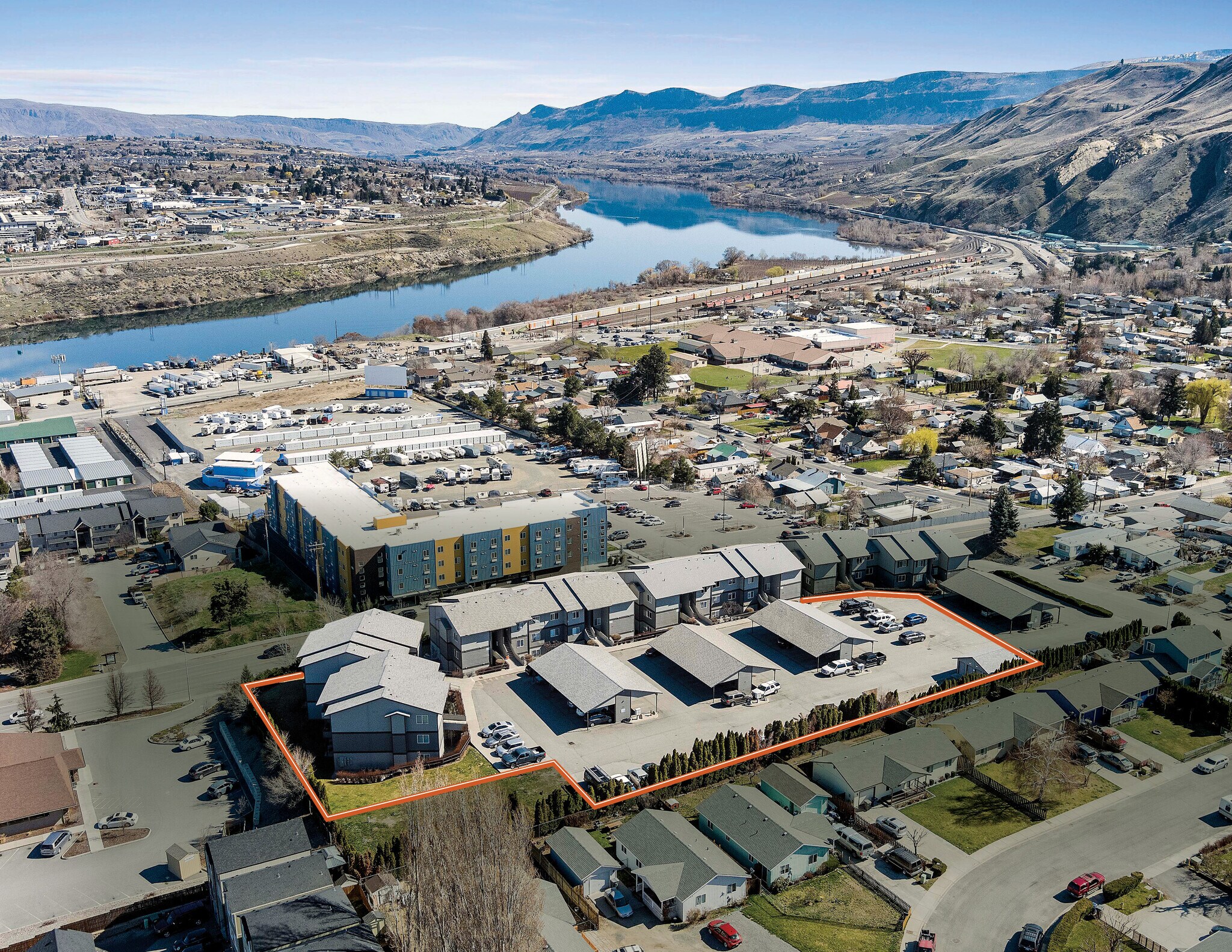 212 Antles Ave, Wenatchee, WA for sale Primary Photo- Image 1 of 1