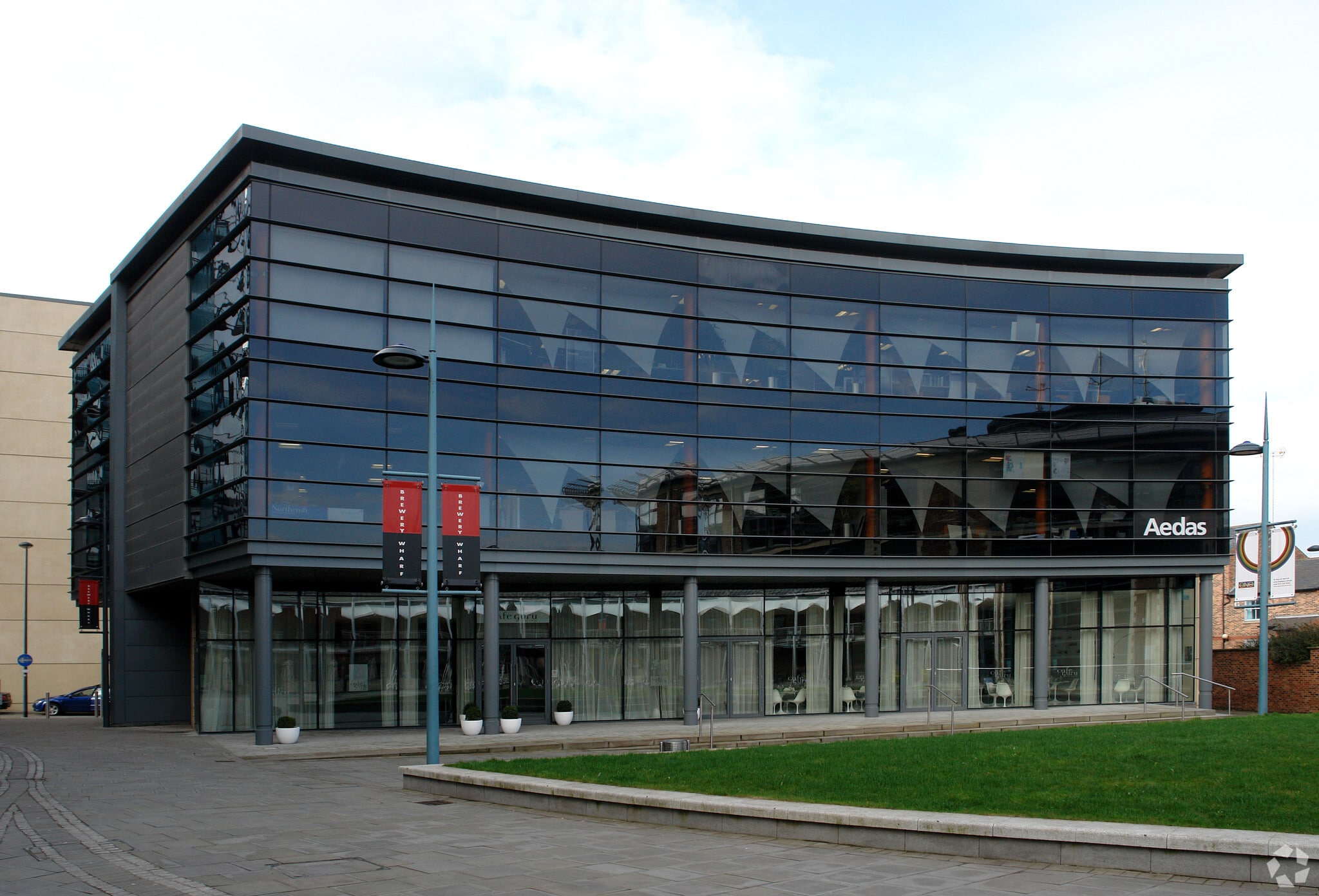 7 Brewery Pl, Leeds for sale Primary Photo- Image 1 of 1