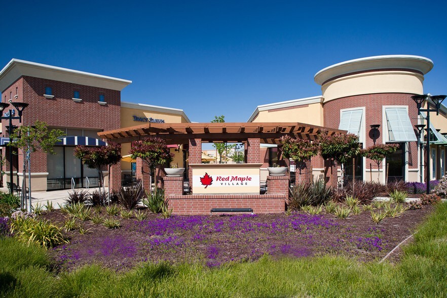 Tracy & Valpico Rd, Tracy, CA for sale - Building Photo - Image 1 of 1