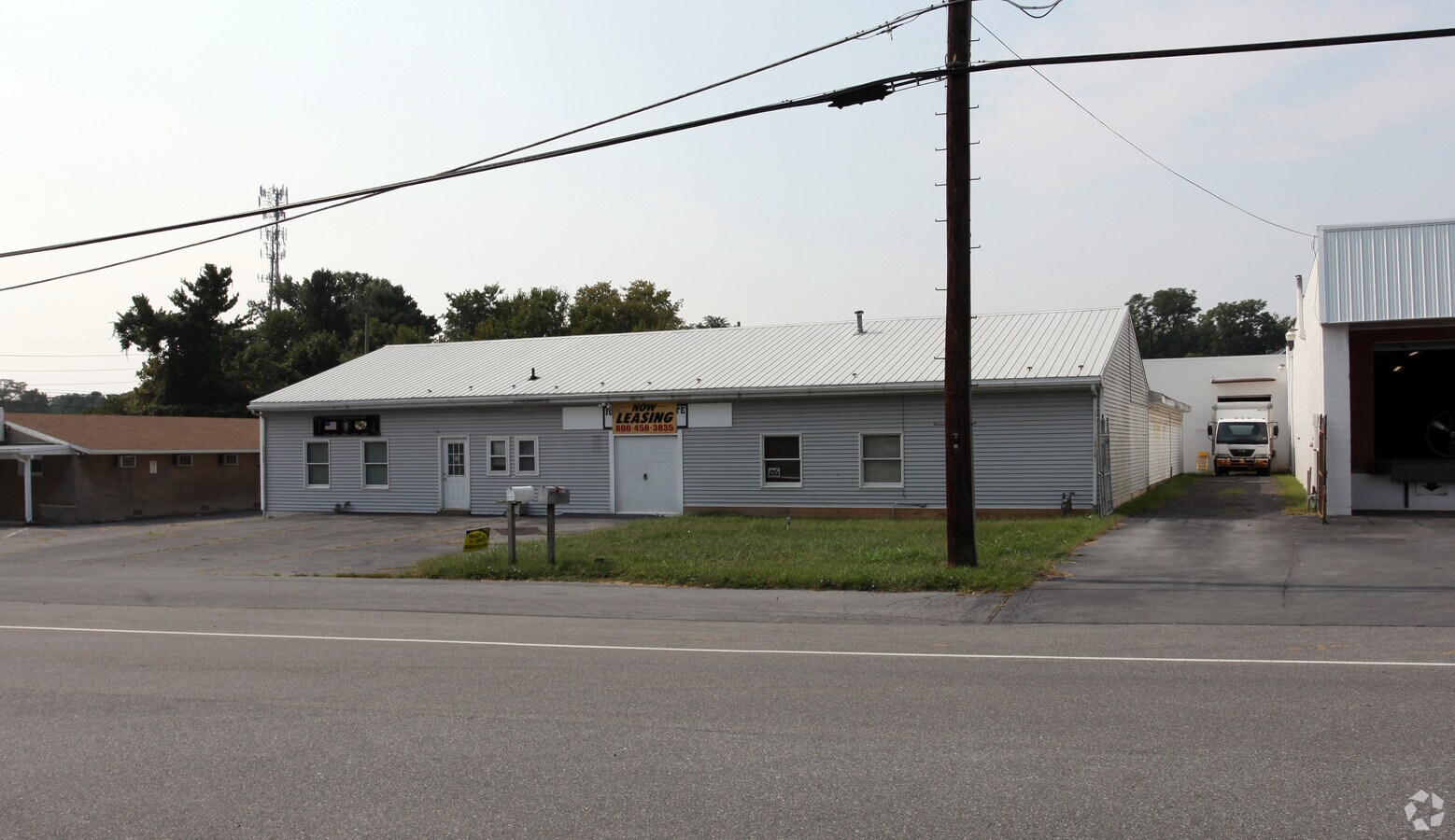 18045 W Oak Ridge Dr, Hagerstown, MD 21740 Flex for Lease