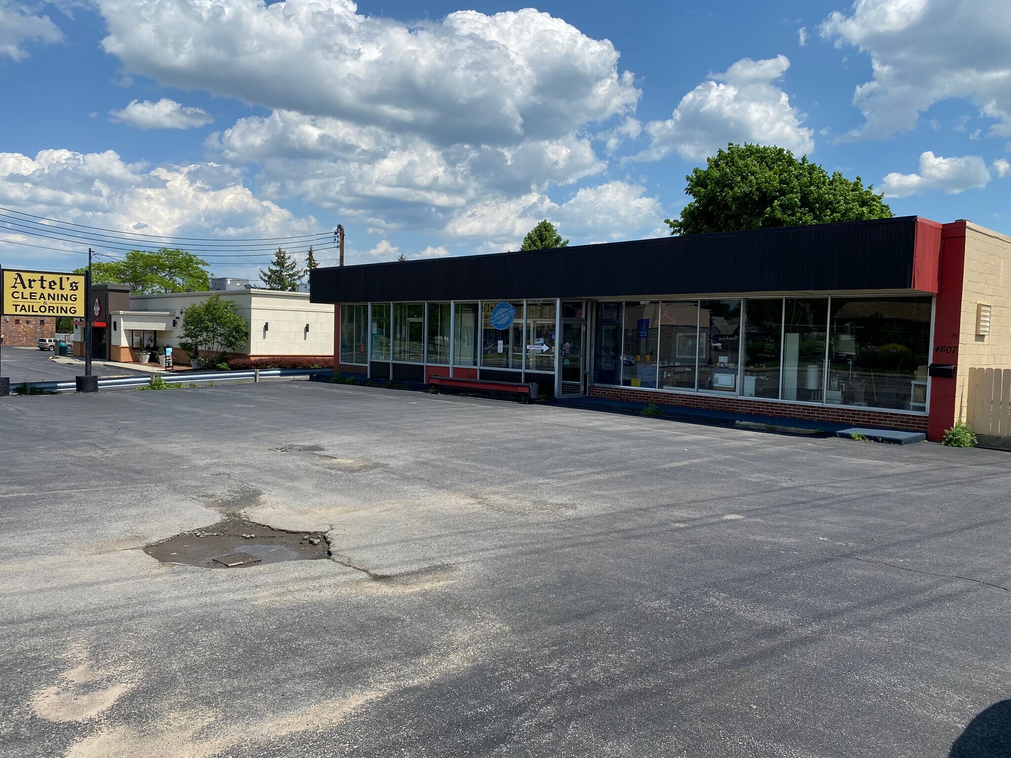 4607 W Genesee St, Syracuse, NY 13219